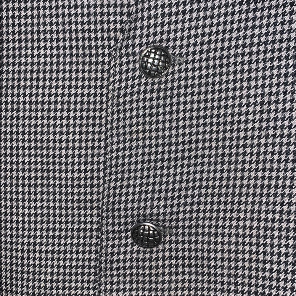 Addendum houndstooth vest - Picture 5 of 5